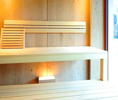 Alpenglueh'n Apartman Spiss